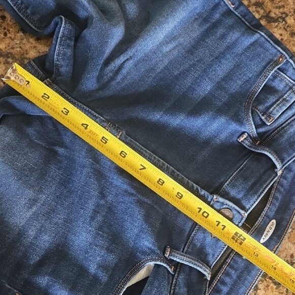 Old Navy Women's Dark Blue Skinny Jeans - Picture 7 of 9